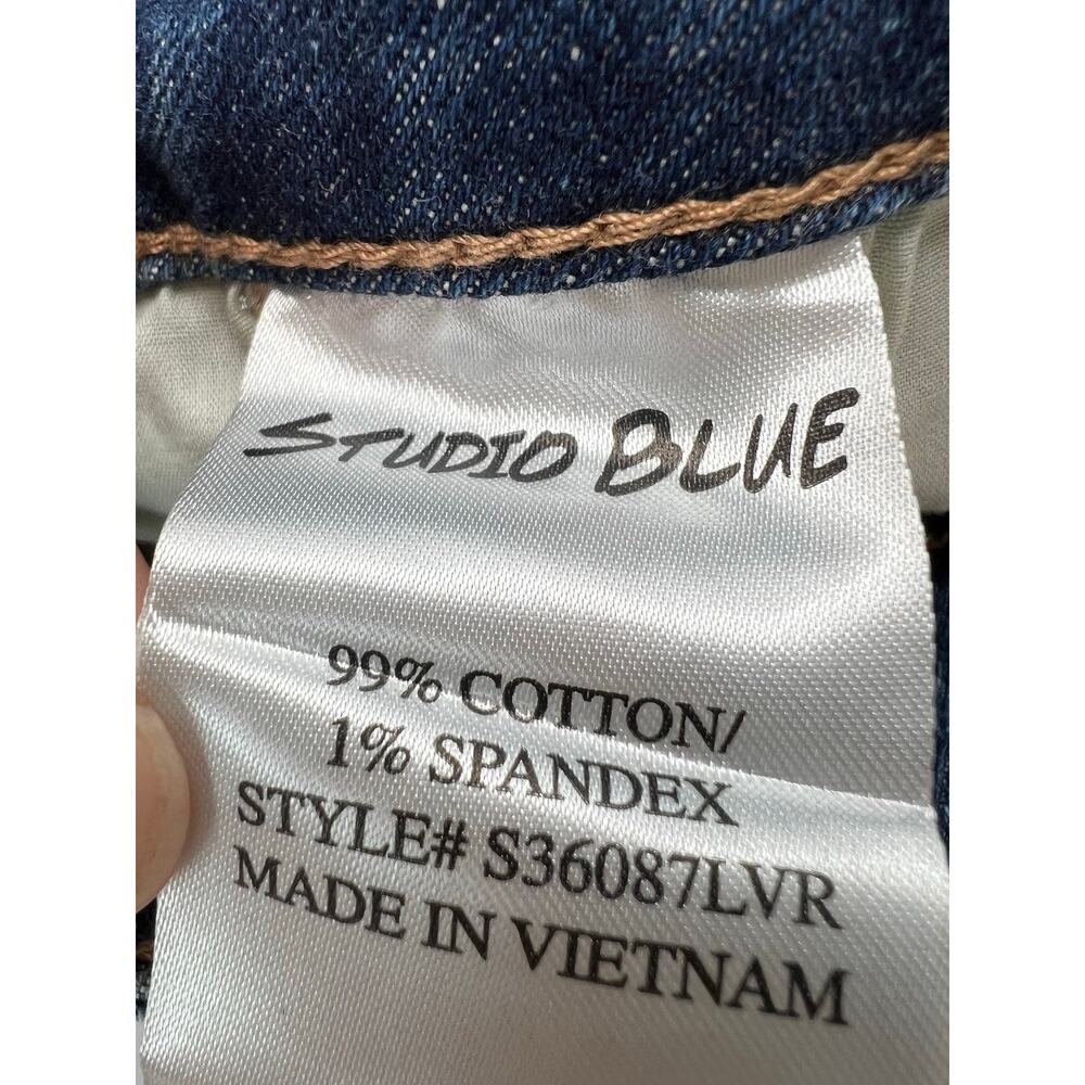 Studio Blue High Rise Rolled Cuff Jean Shorts Lover Blue Women 29 NWT - Picture 5 of 6